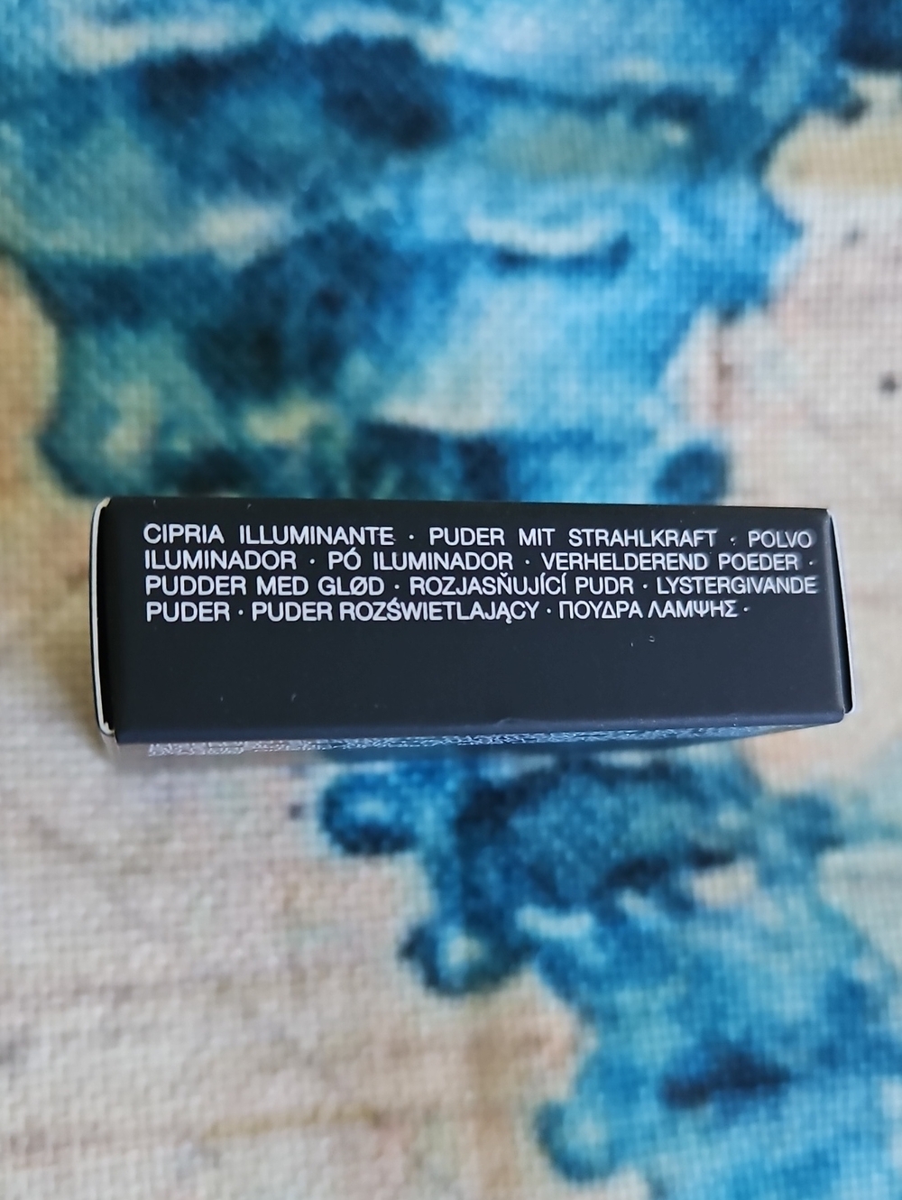 NARS Light Reflecting Luminizing Powder In Heavenly - Picture 3 of 14